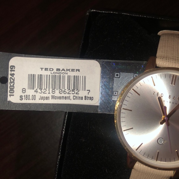 TED BAKER WATCH - Picture 3 of 3